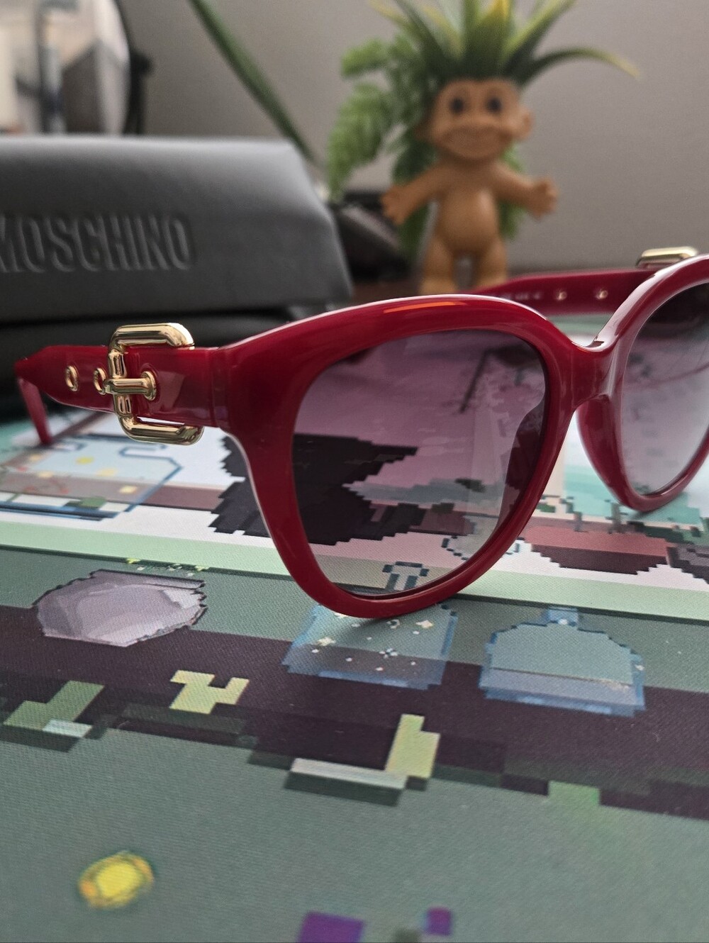 Moschino Red Wine Burgundy Buckle Designer Sunglasses New With Case - Picture 2 of 6